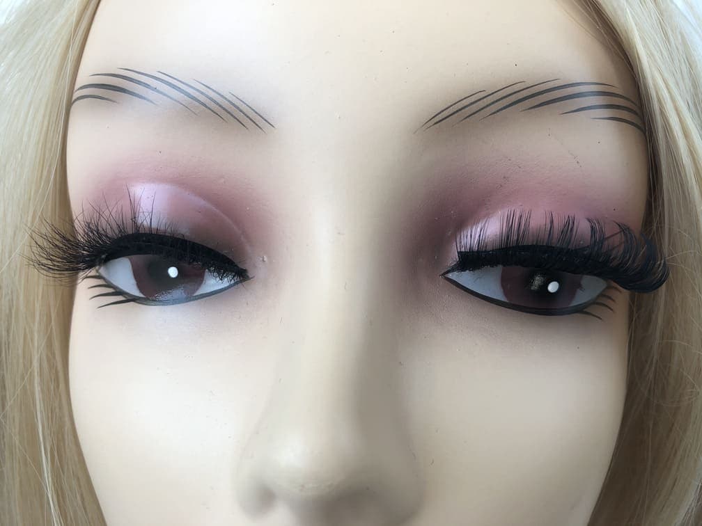 Russian-Strip-lashes