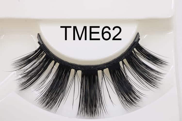 short-magnetic-lashes