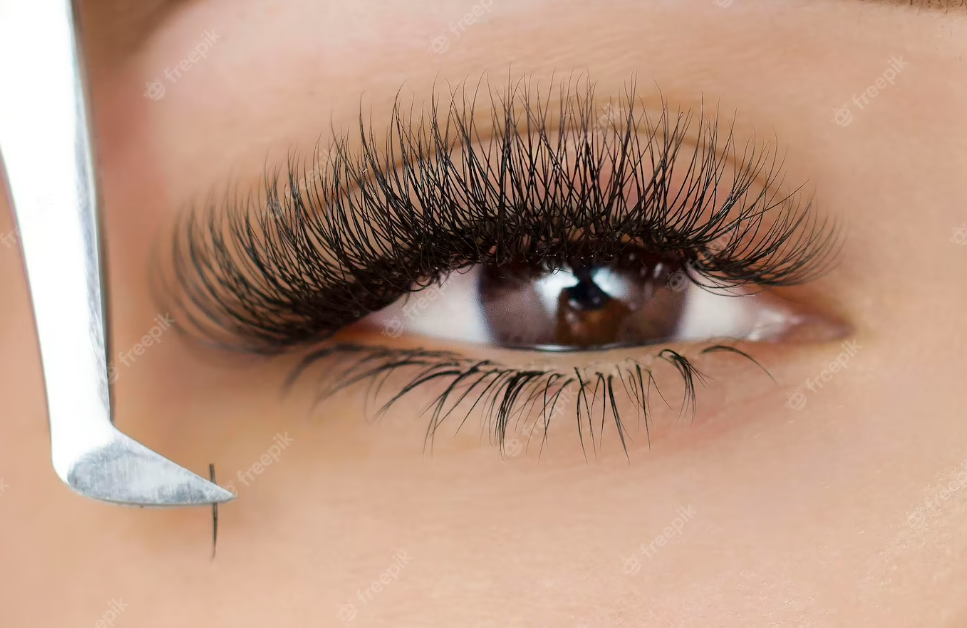 eyelash extension vendor